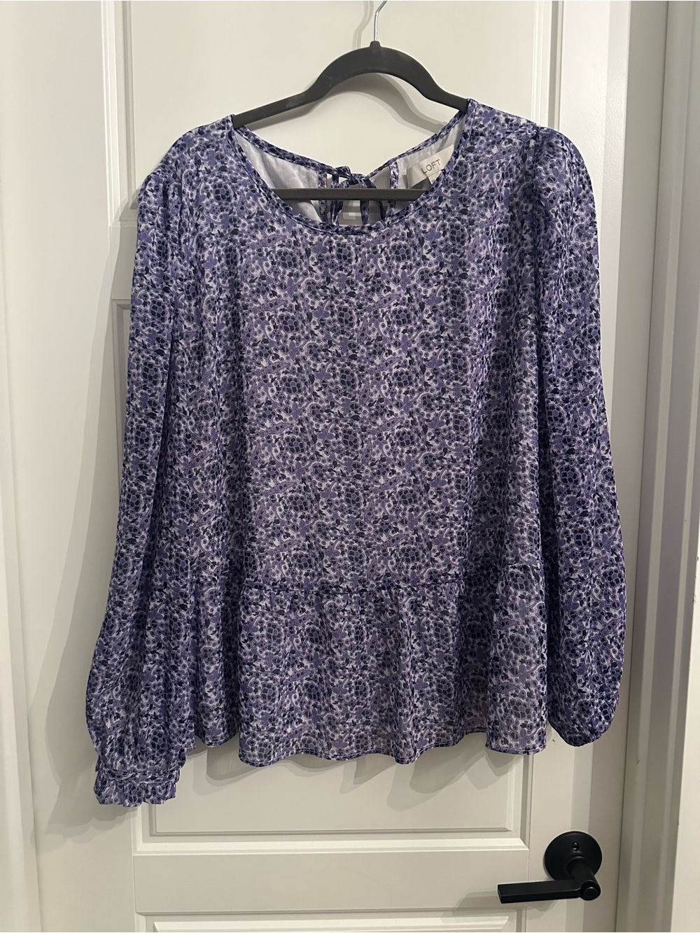 LOFT Purple Floral Peplum Long-Sleeve Blouse. Size XXL